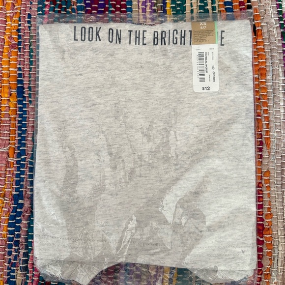 Where Abouts kids Graphic Tee size XS NWT - Picture 2 of 2